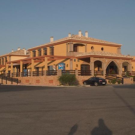 Hotel-Restaurante Cerrillo San Marcos Diezma Zewnętrze zdjęcie