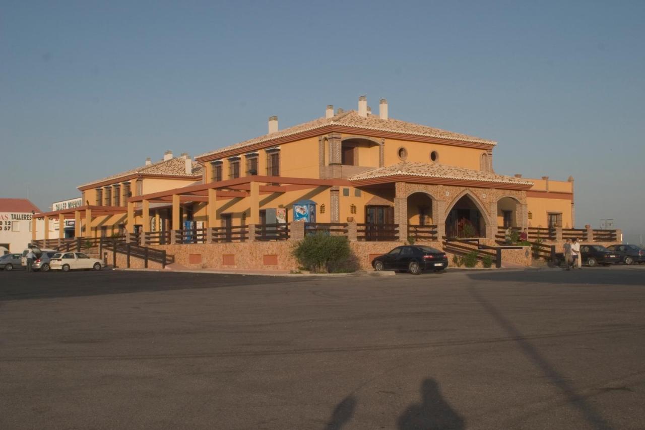 Hotel-Restaurante Cerrillo San Marcos Diezma Zewnętrze zdjęcie
